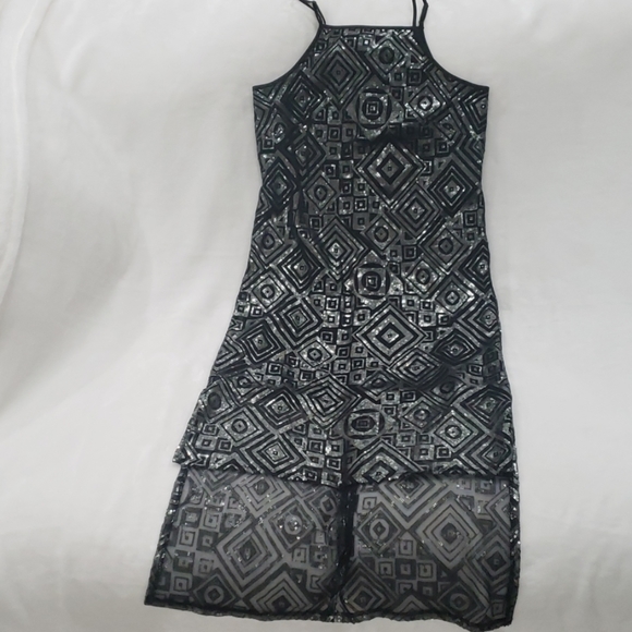 Bcbgeneration Sequin Detailed Midi Dress - Picture 3 of 8